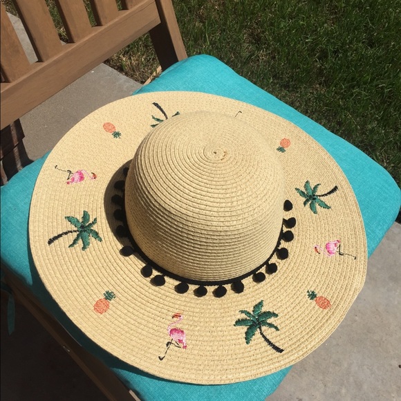 Betsey Johnson Straw Summer Beach Hat 